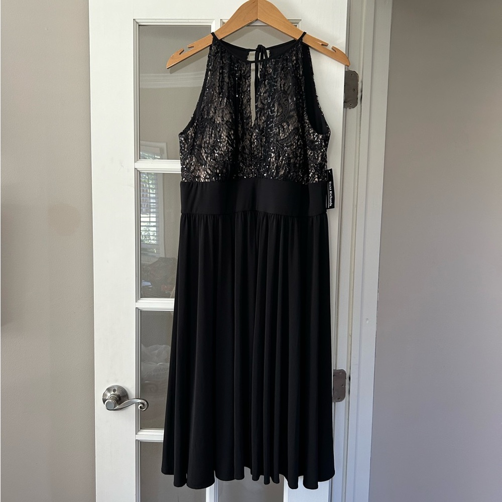 NWT R&M Richards Short Black Knee-Length Formal Pace Sequin Fancy Dress Size 10